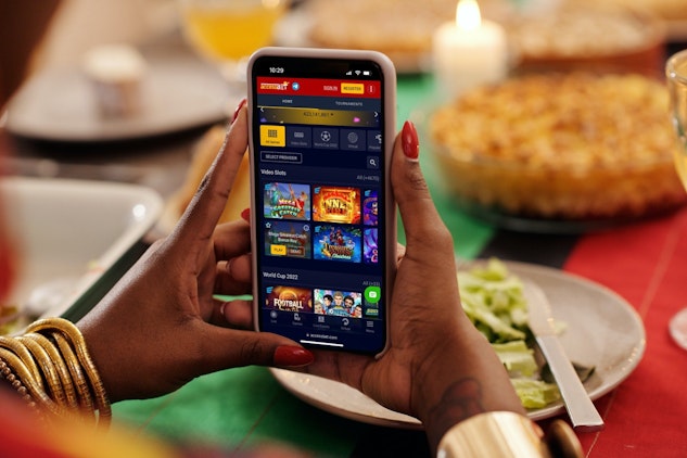 Accessbet Mobile Casino hand